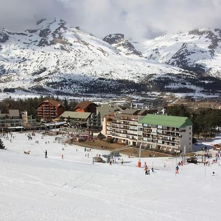 Appartement Au Pied Des Pistes La Joue du Loup Luaran gambar